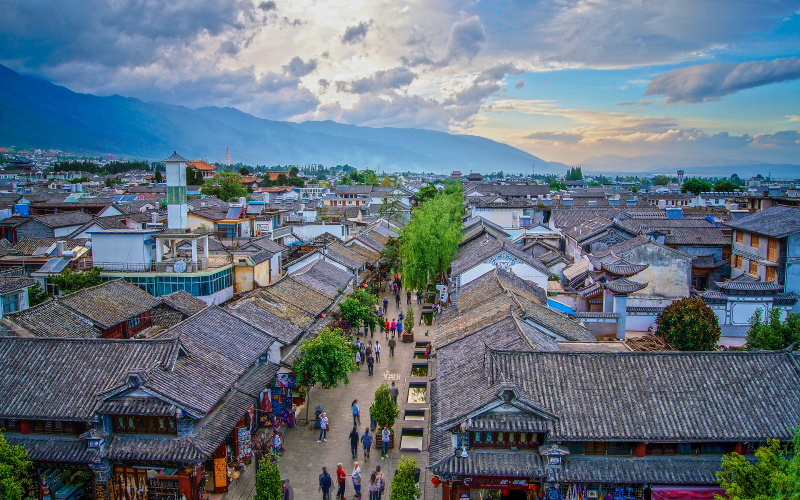 旅游园区.jpg
